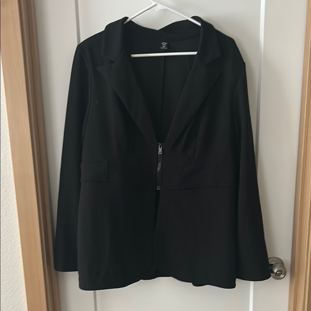 💫Shein Curve Women’s Black Blazer